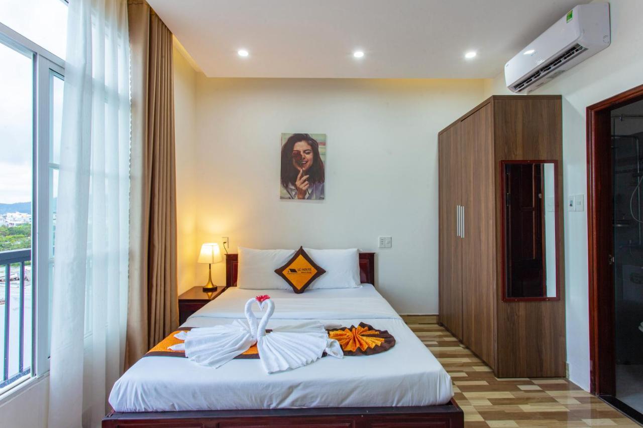Le House Hotel And Studio Дананг Экстерьер фото